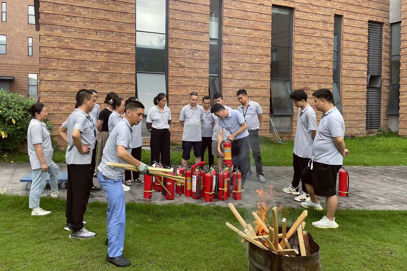 團(tuán)隊風(fēng)采29